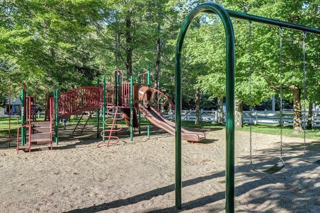 Photo of Others in Warren