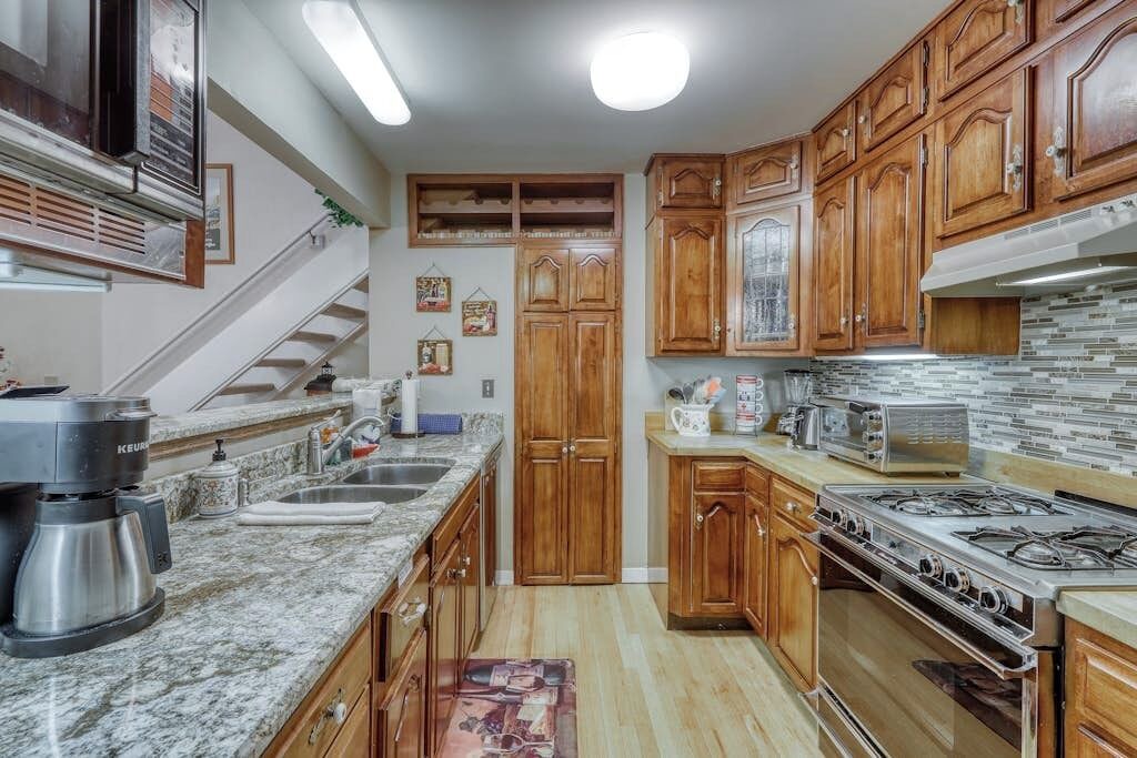 Photo of Kitchen in Warren