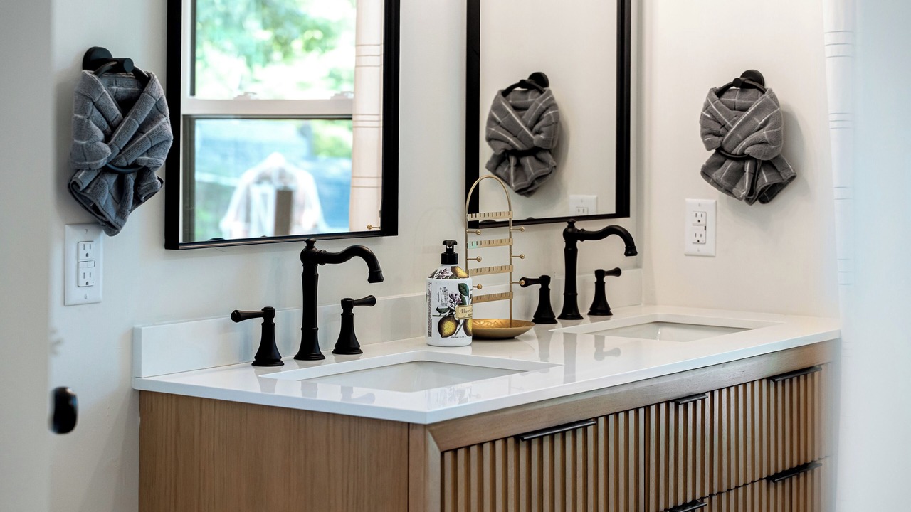 Photo of Bathroom in Smyrna