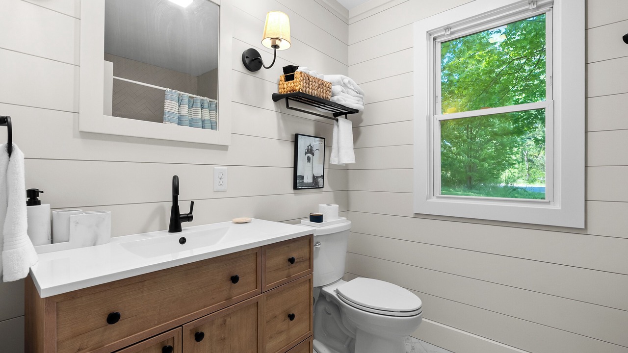 Photo of Bathroom in South Haven