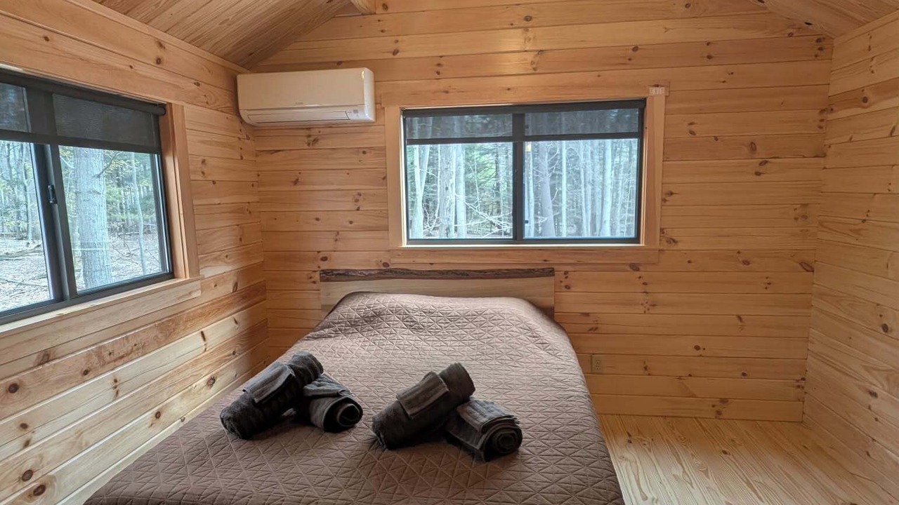 Photo of Bedroom in Silver Lake