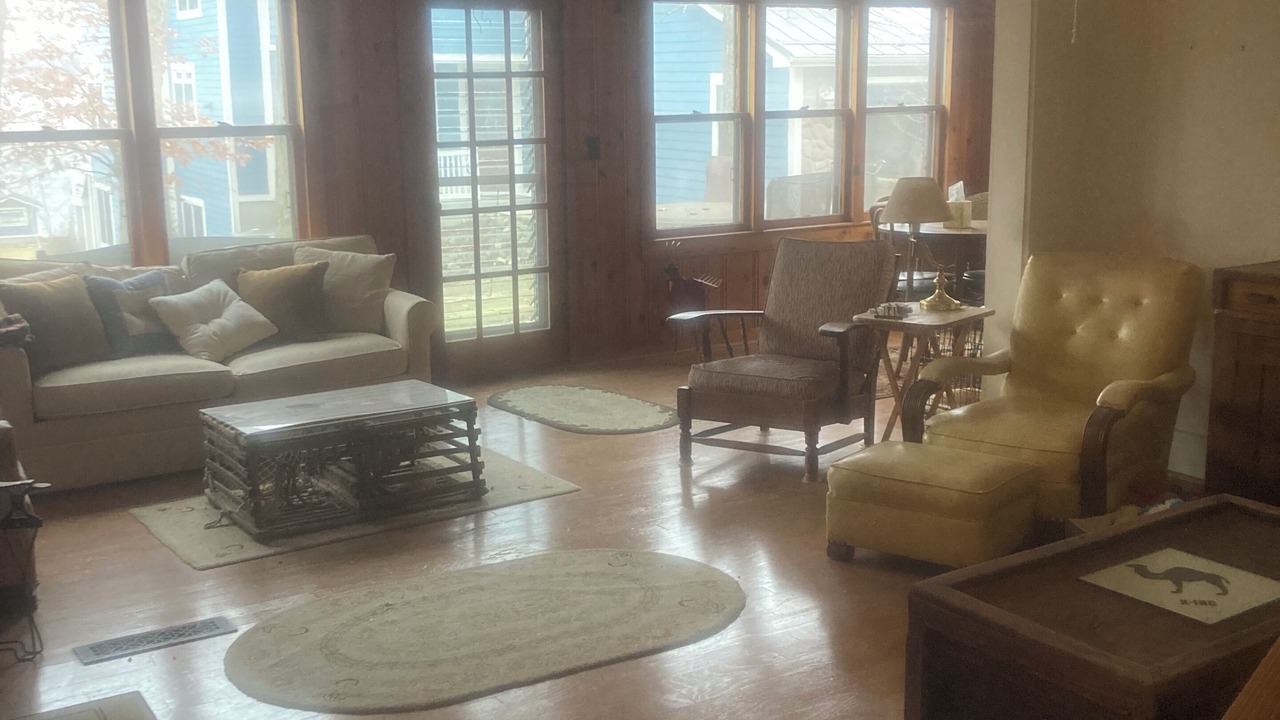 Photo of Livingroom in Fremont