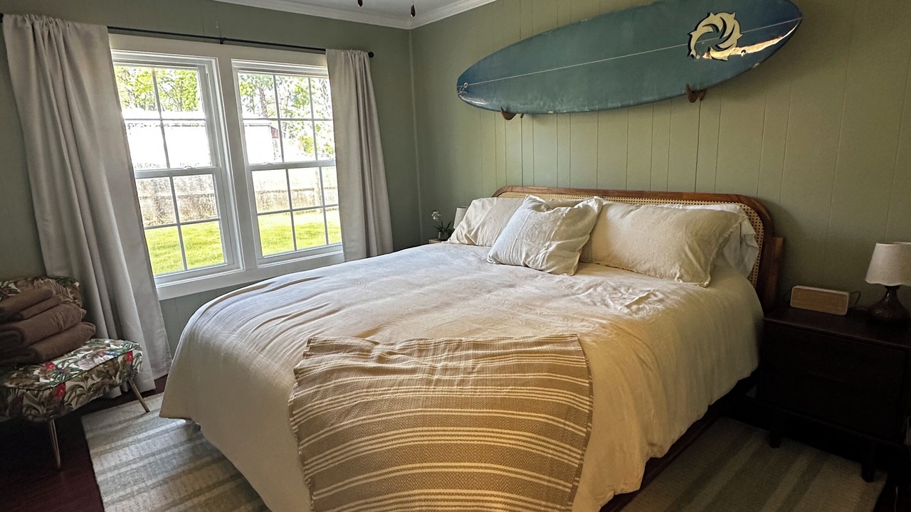Photo of Bedroom in Spring Lake