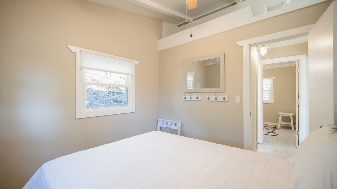 Photo of Bedroom in Shelby