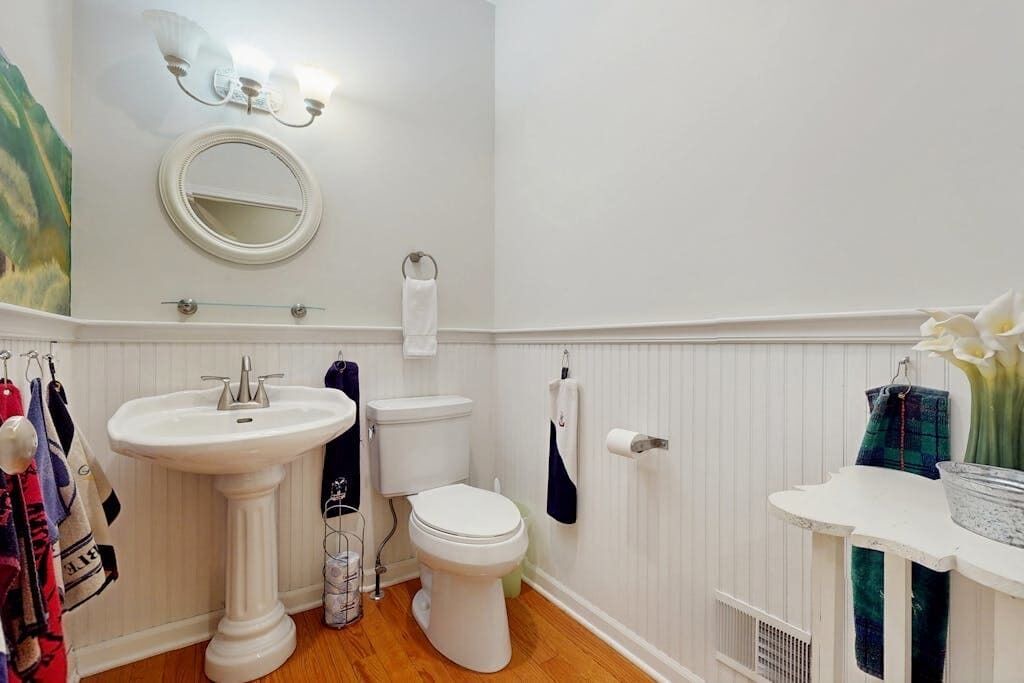 Photo of Bathroom in Grand Beach