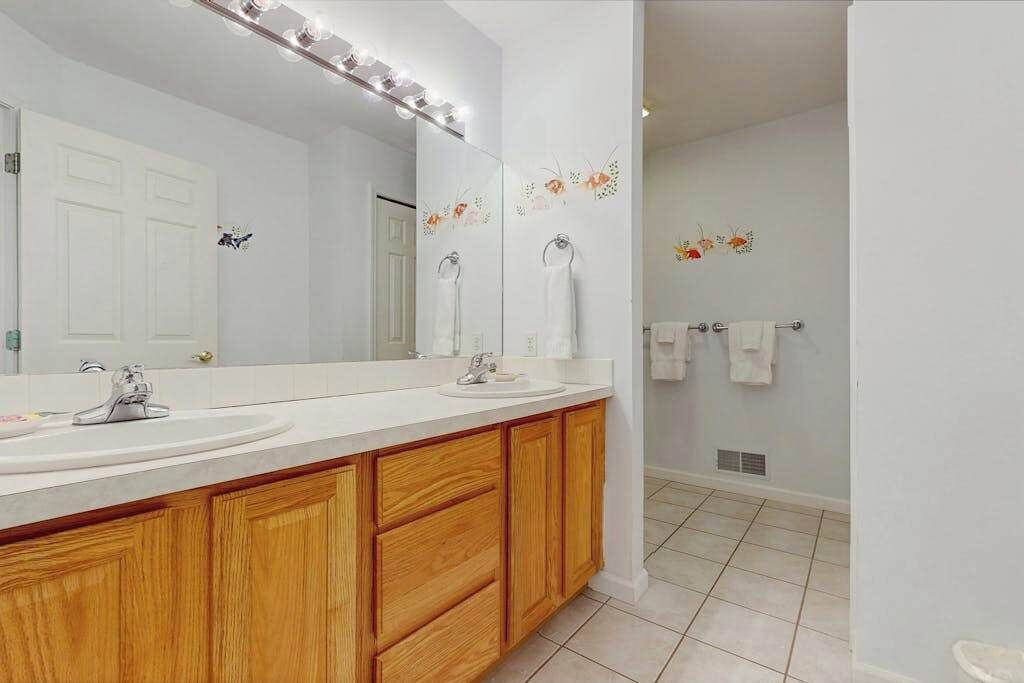 Photo of Bathroom in Grand Beach
