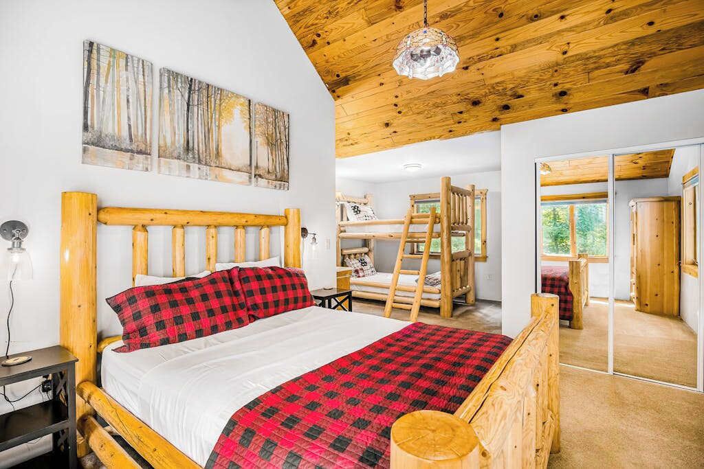 Photo of Bedroom in Thompsonville