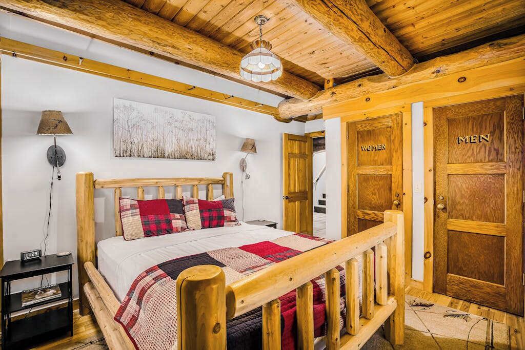 Photo of Bedroom in Thompsonville