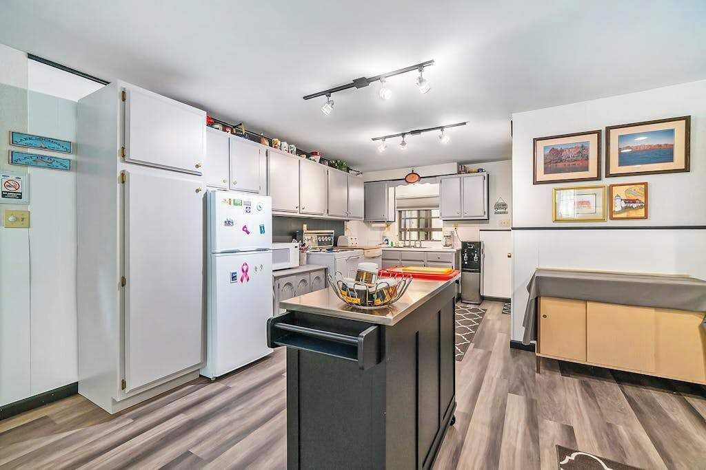 Photo of Kitchen in Lake Township