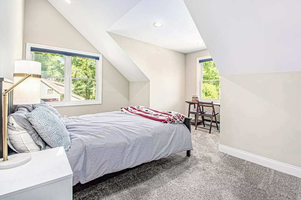 Photo of Bedroom in Lakeside