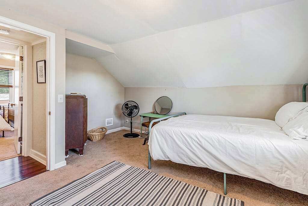 Photo of Bedroom in Three Oaks