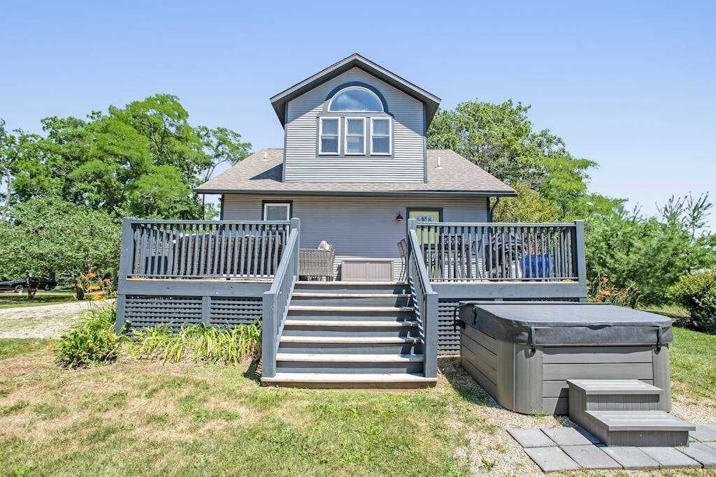 Photo of Outdoor in Three Oaks