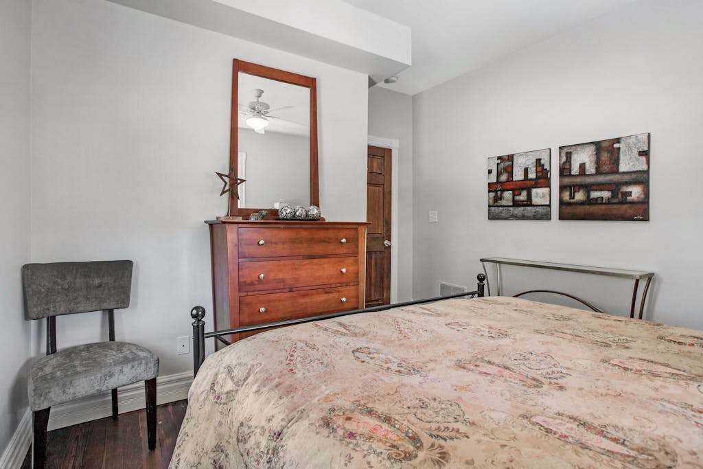 Photo of Bedroom in Three Oaks