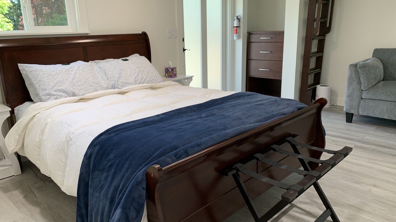 Photo of Bedroom in Monroe
