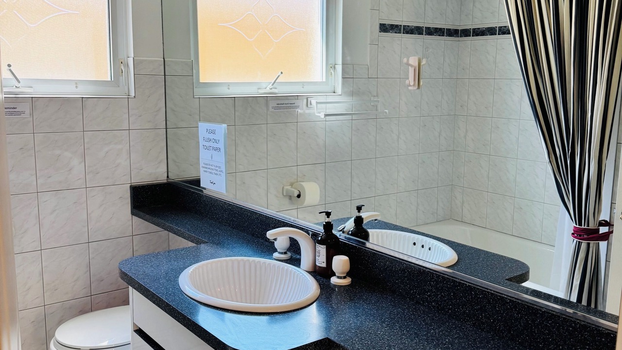 Photo of Bathroom in Ducktown