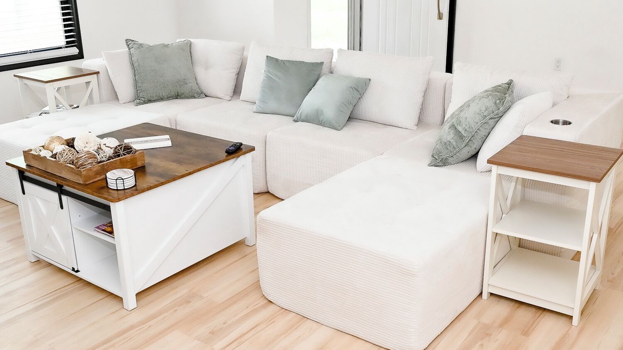 Photo of Livingroom in Farmington Hills
