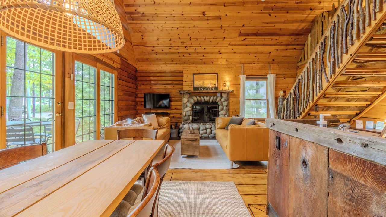Photo of Livingroom in Elk Rapids