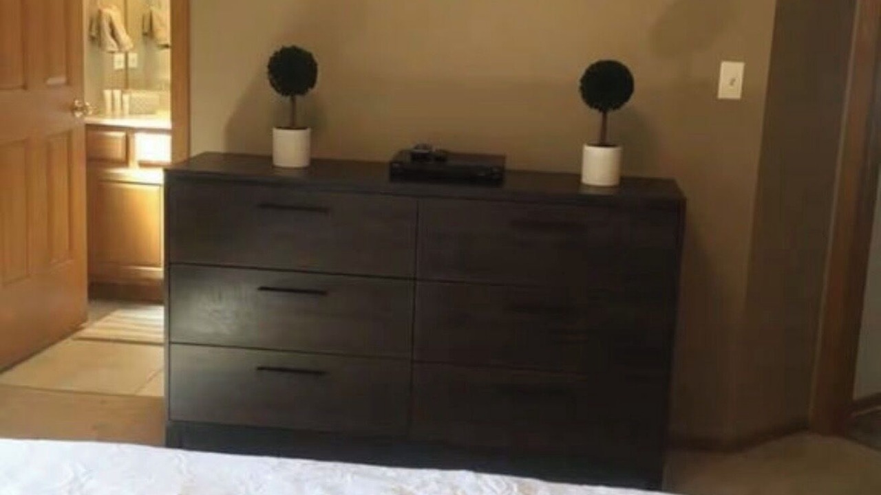 Photo of Bedroom in Chicago Ridge