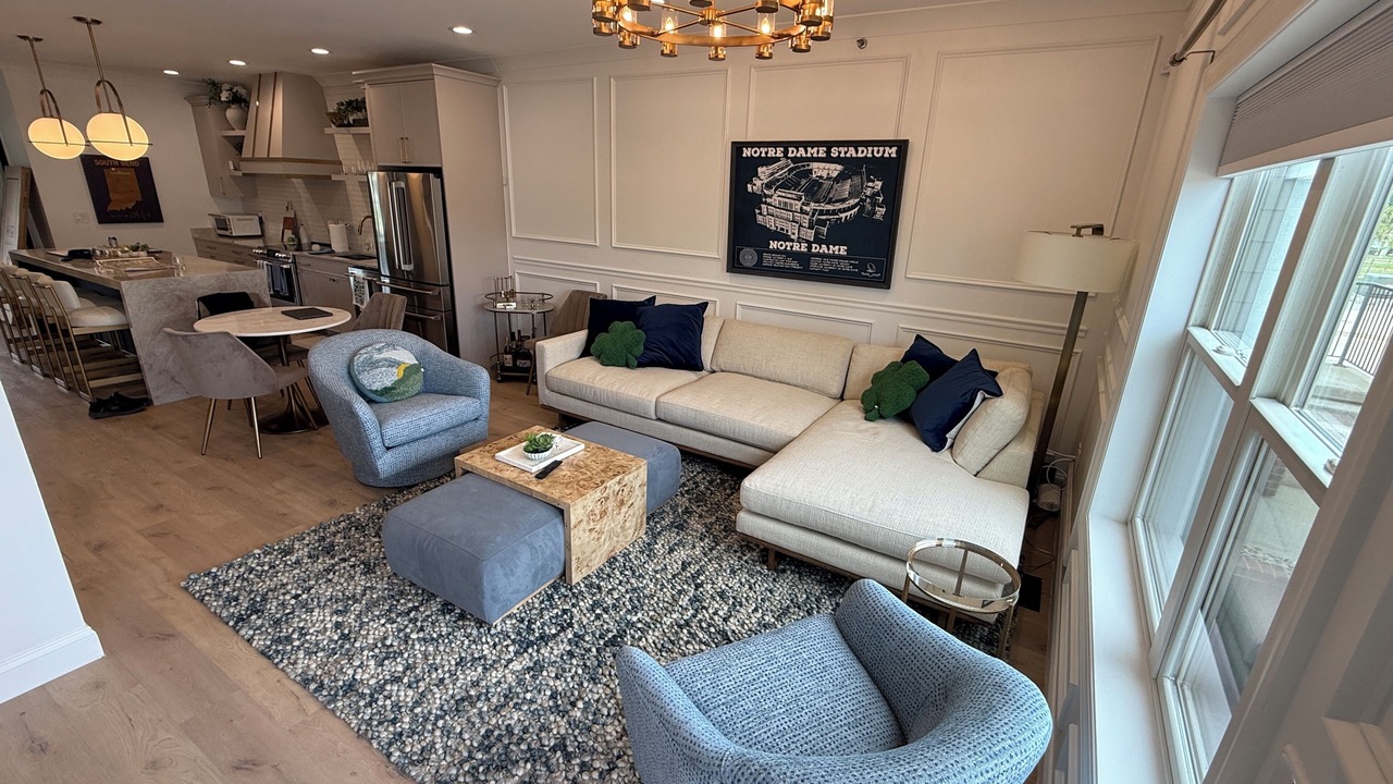 Photo of Livingroom in Northeast South Bend