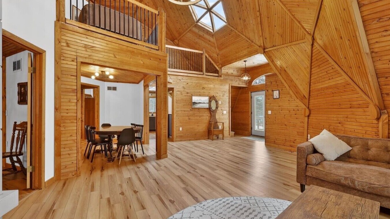 Photo of Livingroom in Smyrna