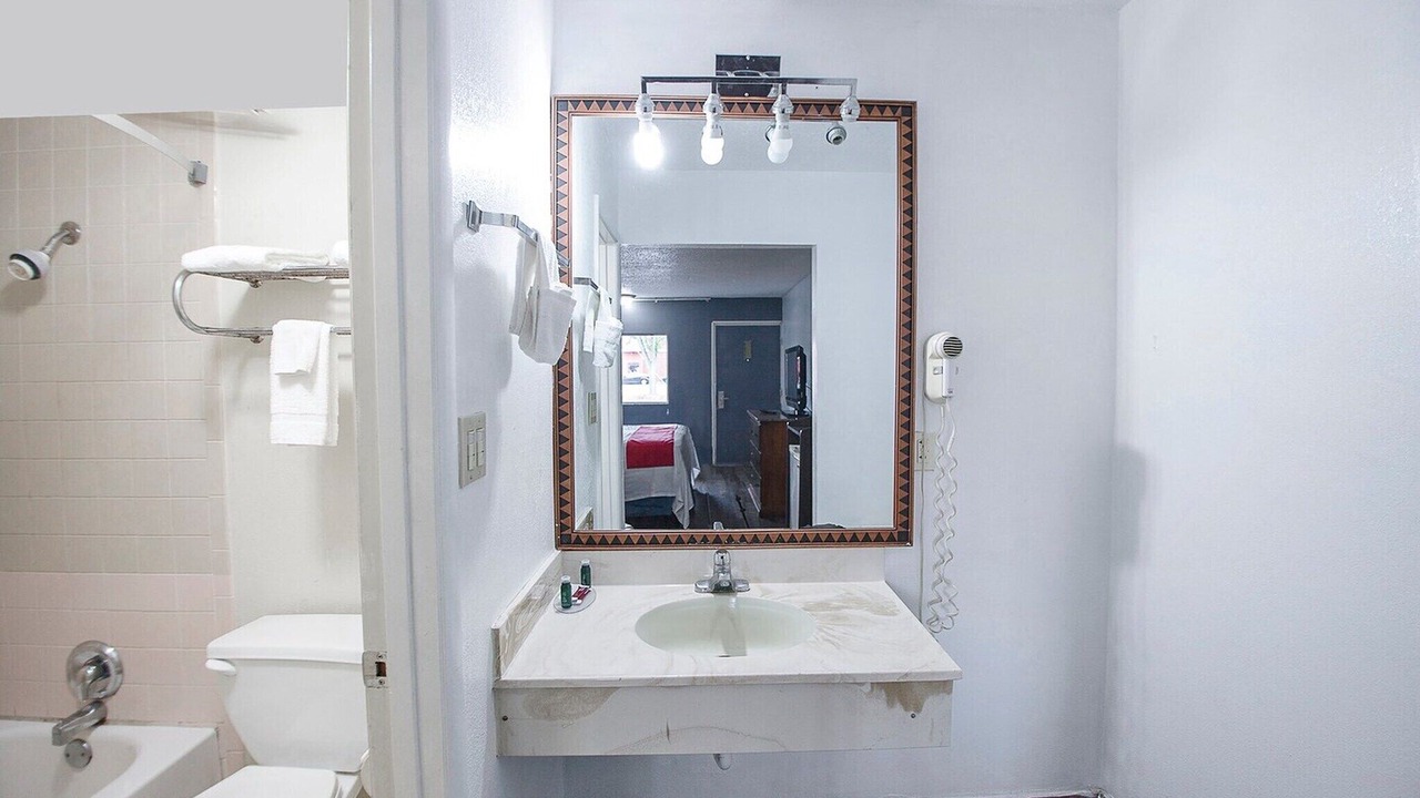 Photo of Bathroom in Elkhart