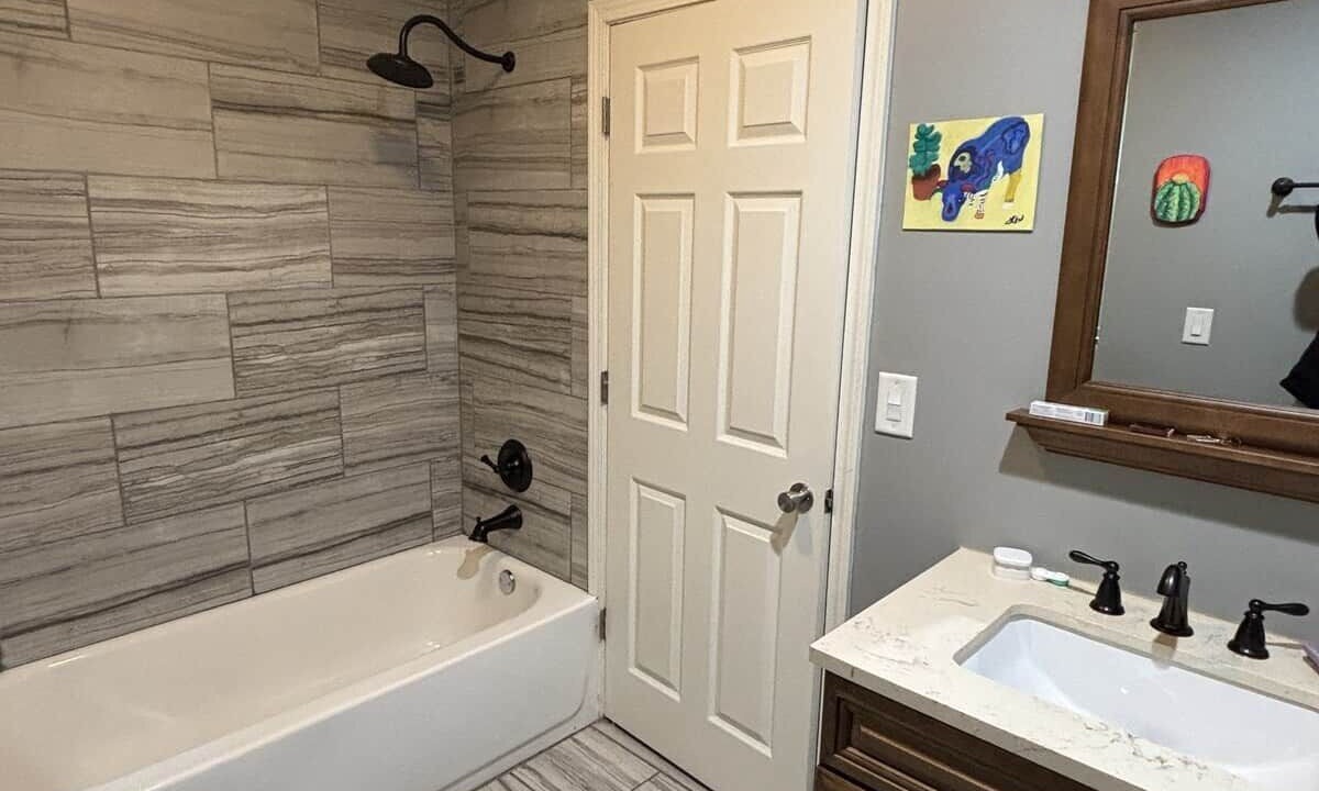 Photo of Bathroom in Woodlawn