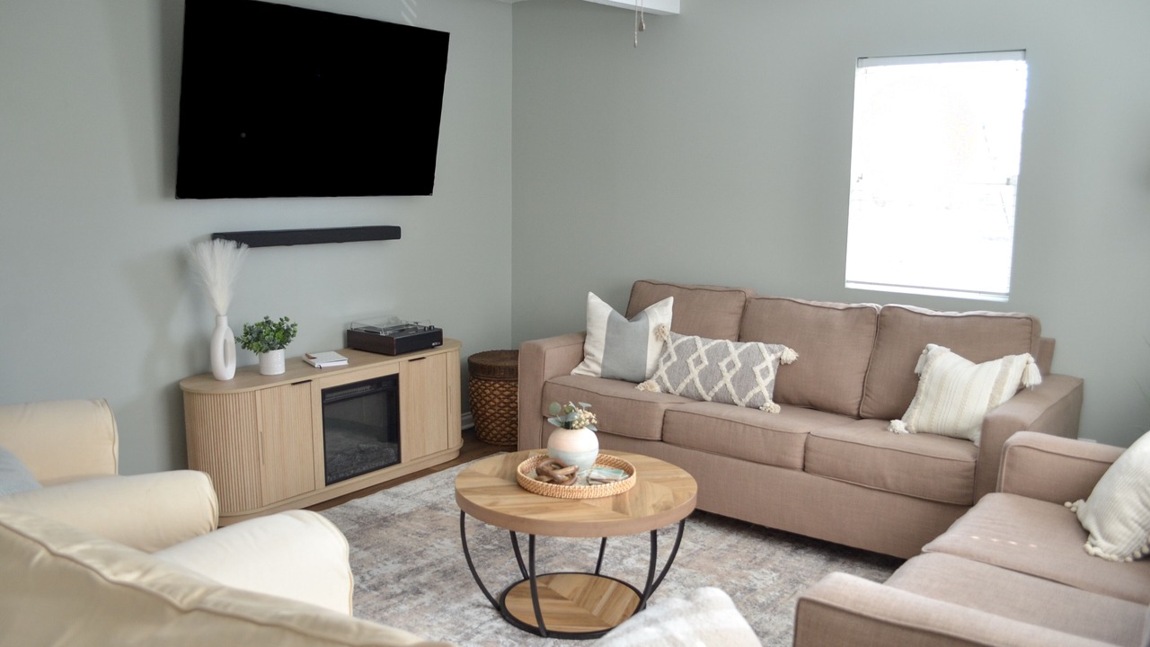 Photo of Livingroom in Syracuse