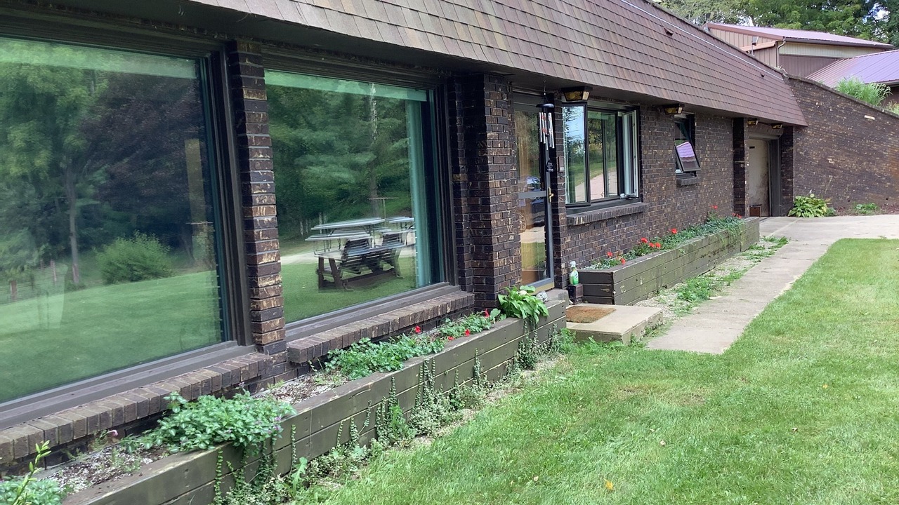 Photo of Outdoor in East Leroy