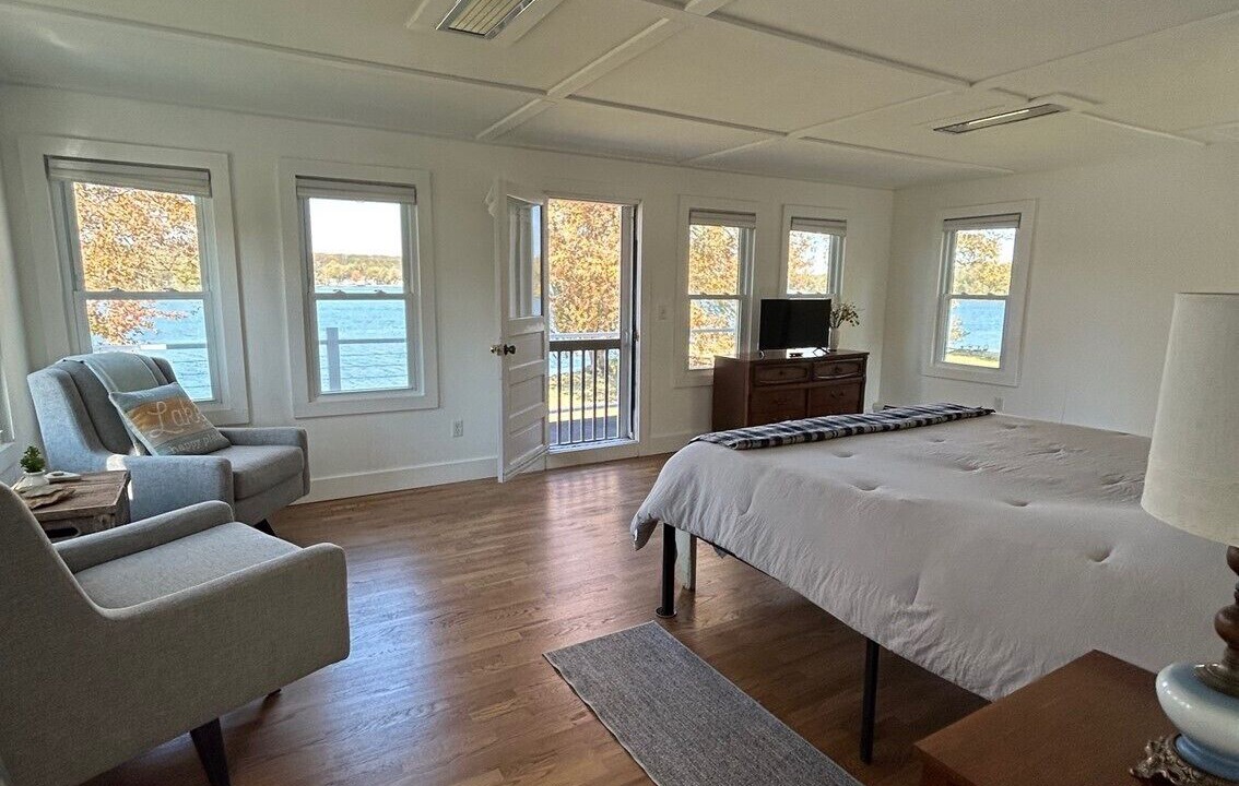 Photo of Bedroom in Barry County