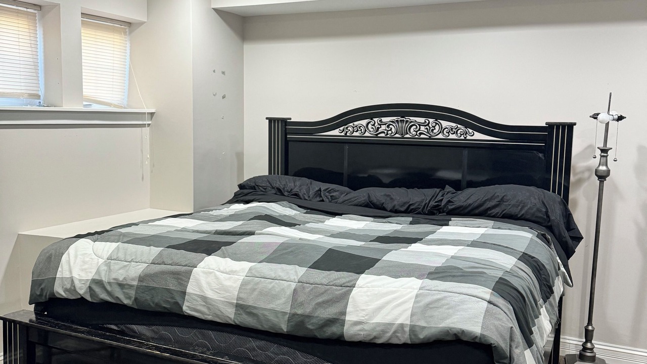 Photo of Bedroom in Irving Park