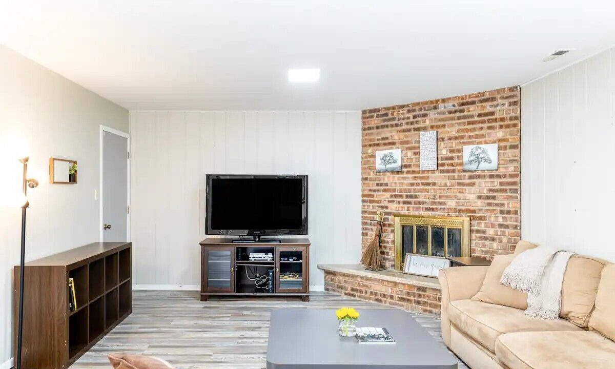 Photo of Livingroom in Richton Park