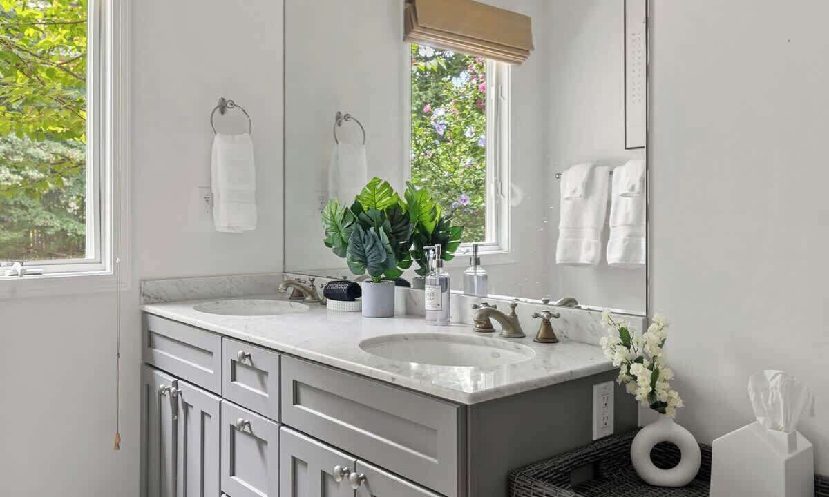 Photo of Bathroom in Three Oaks