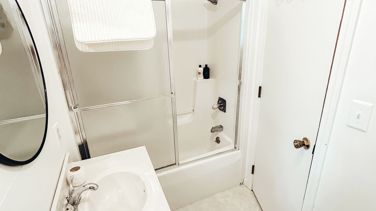 Photo of Bathroom in Kendall
