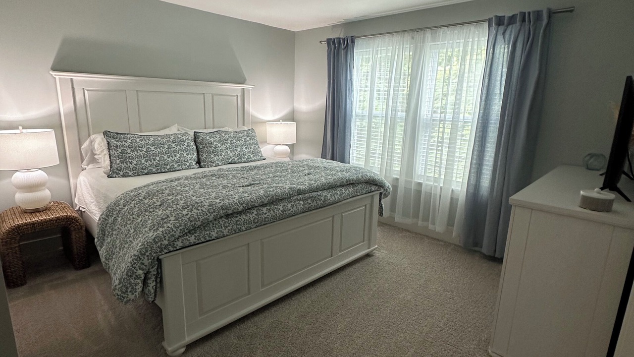 Photo of Bedroom in South Haven