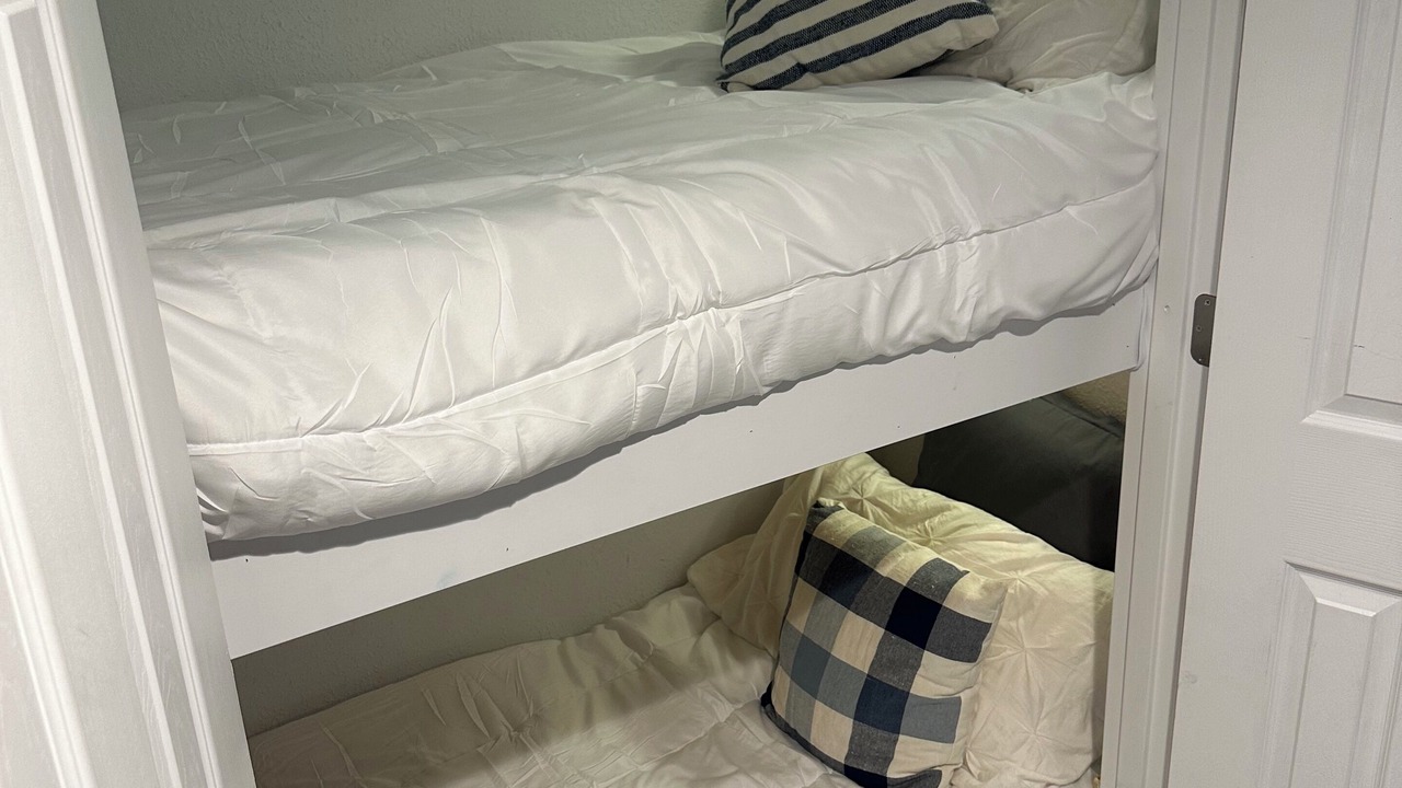 Photo of Bedroom in Wooded Estates