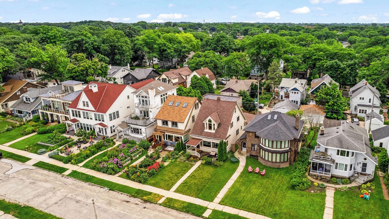 Photo of Outdoor in Bay View