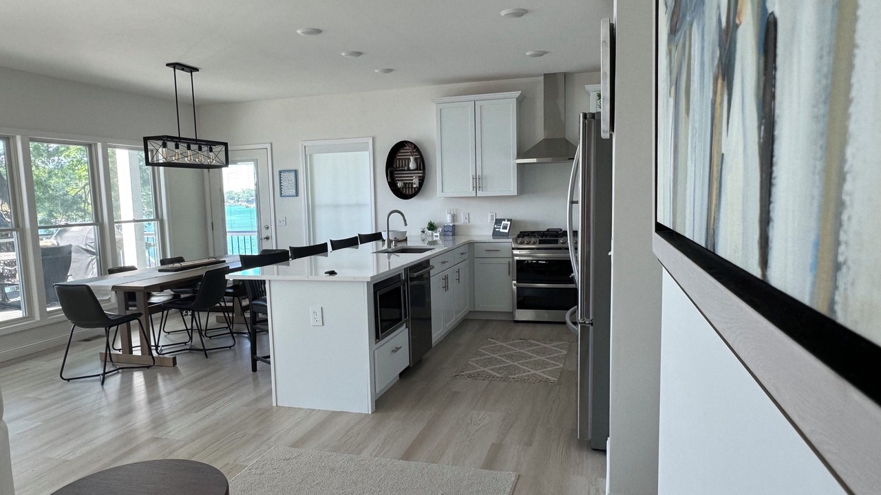 Photo of Kitchen in Sister Lakes