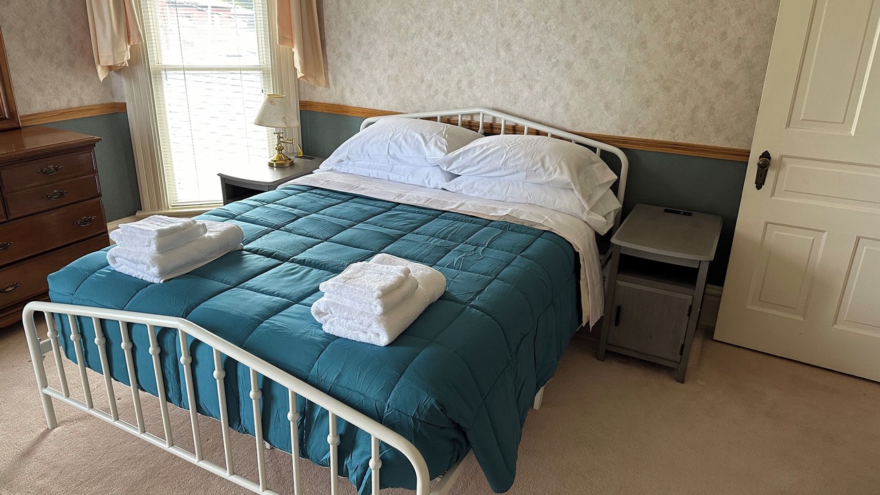 Photo of Bedroom in Menominee