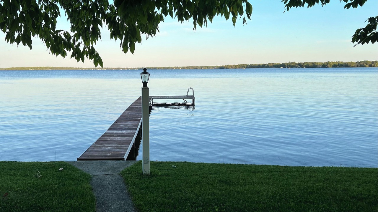 Photo of Outdoor in Carp Lake