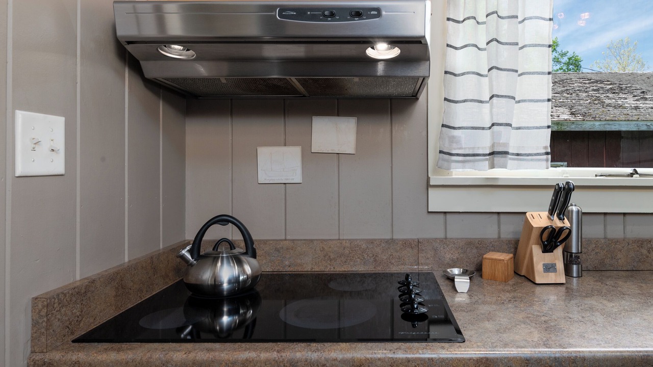 Photo of Kitchen in Enchanted Hills