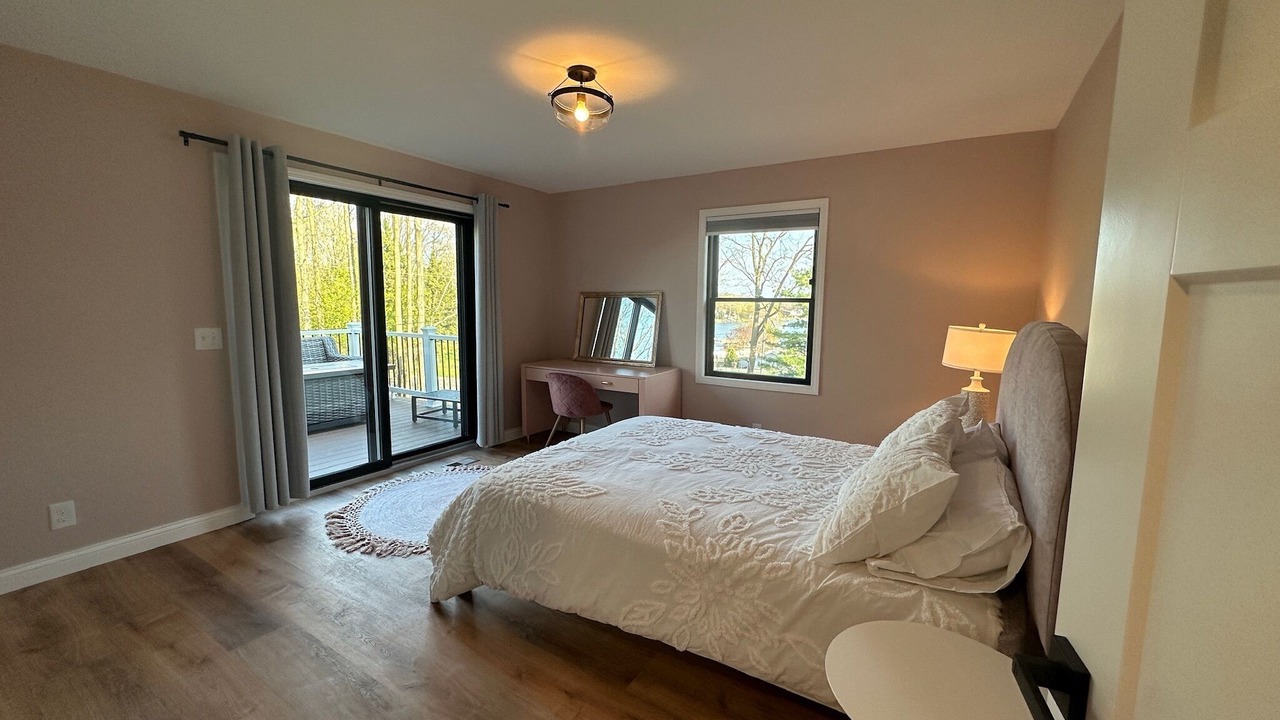 Photo of Bedroom in Sister Lakes