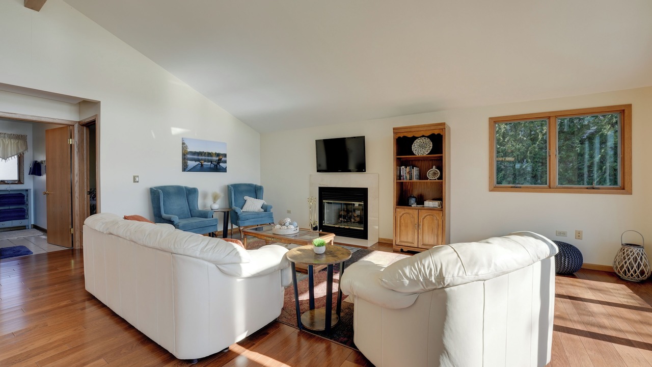Photo of Livingroom in Sister Lakes