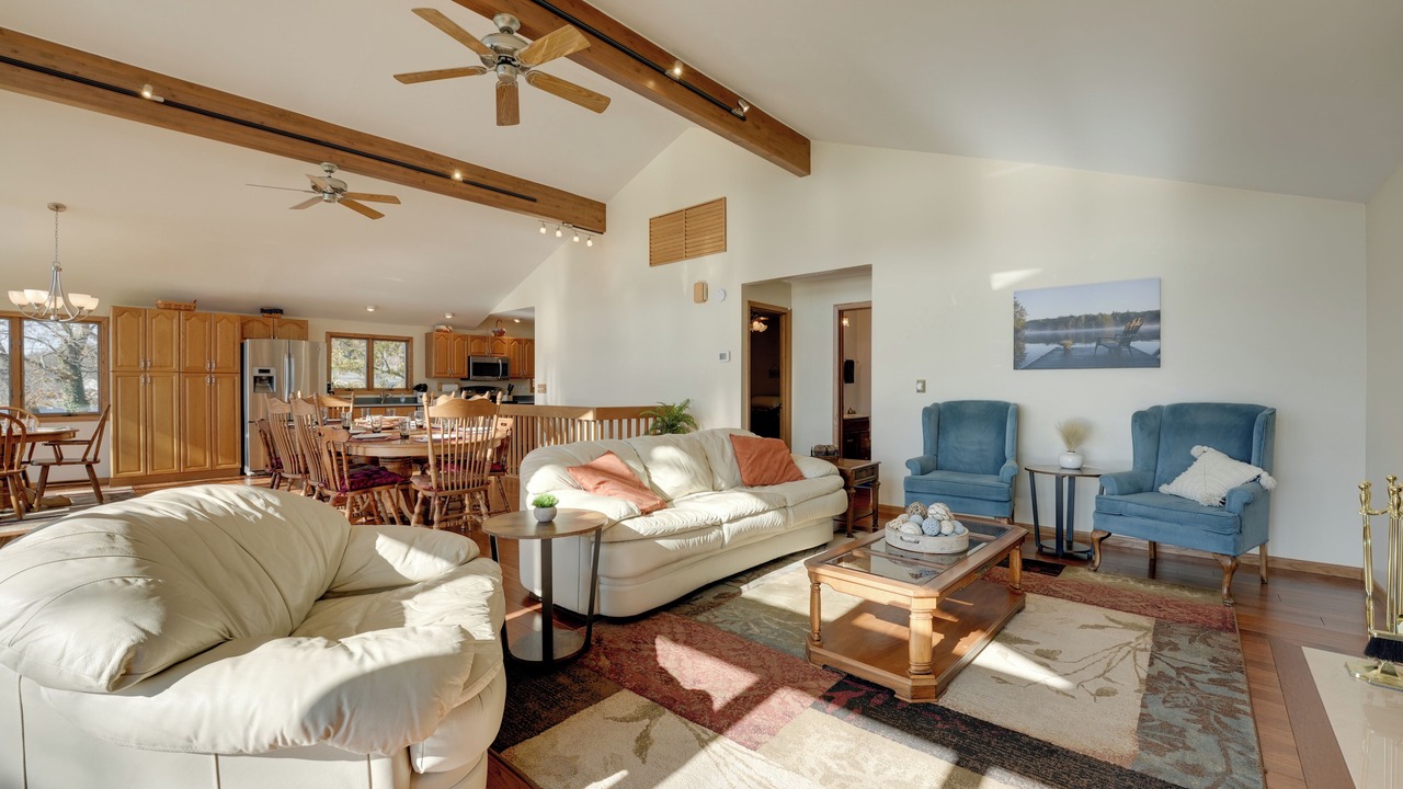 Photo of Livingroom in Sister Lakes