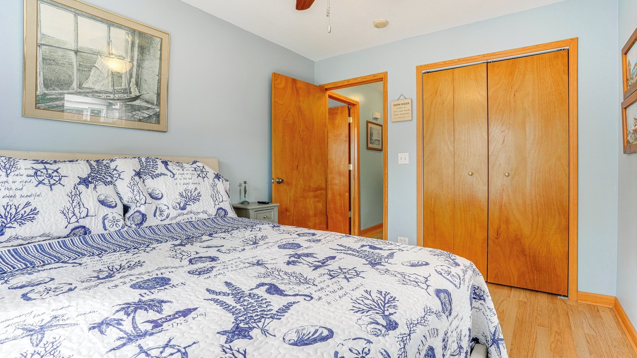 Photo of Bedroom in Sister Lakes