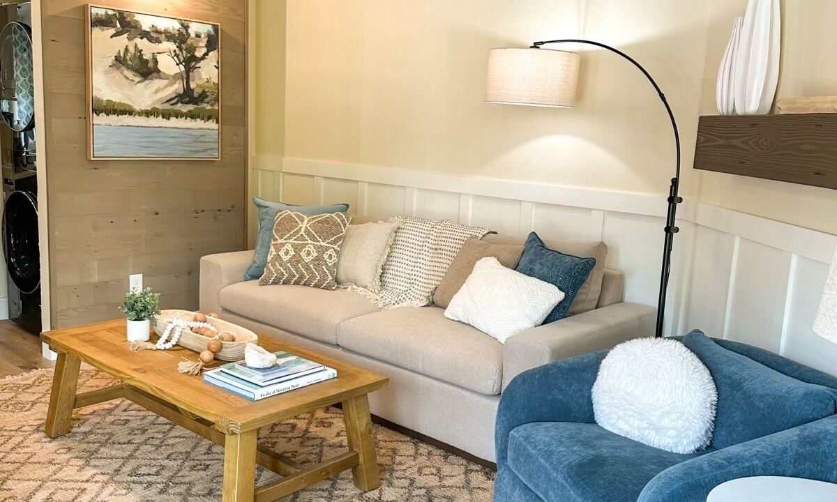 Photo of Livingroom in Glen Arbor