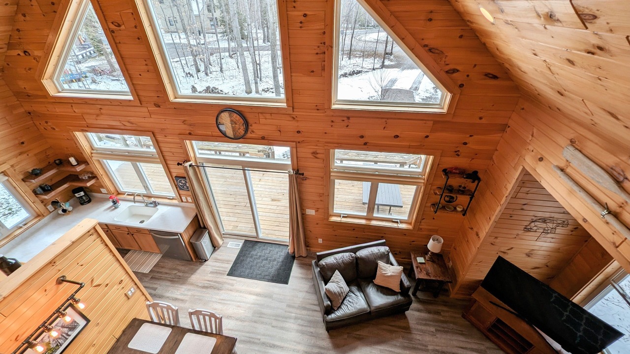Photo of Livingroom in Cedar