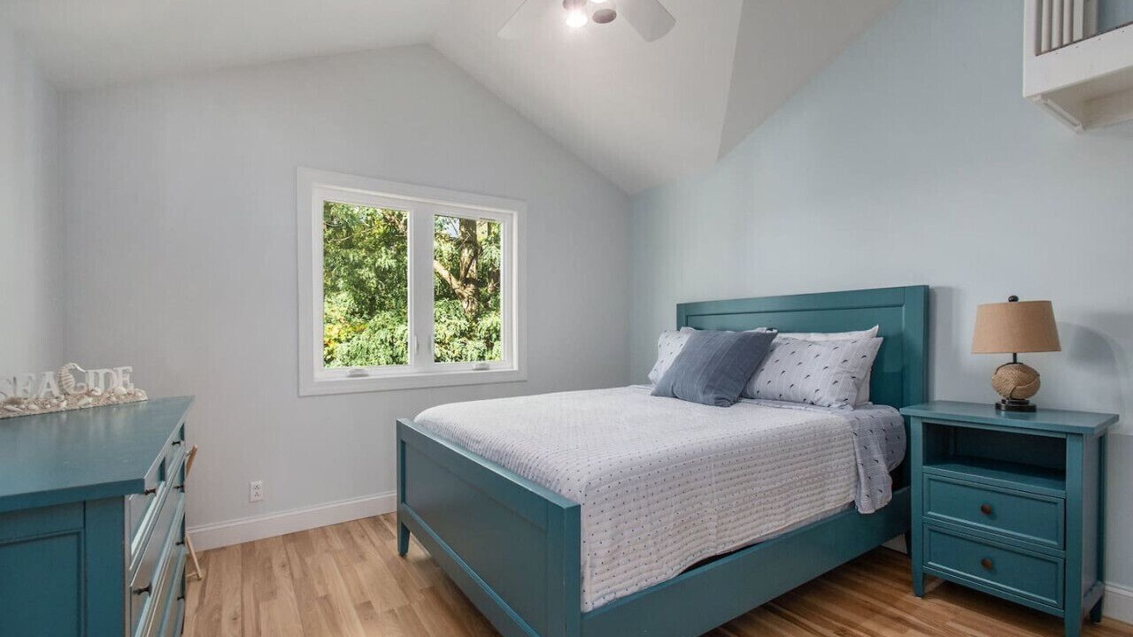 Photo of Bedroom in Sister Lakes