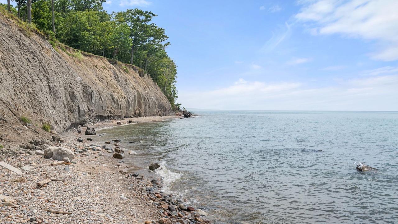 Photo of Others in Glenn