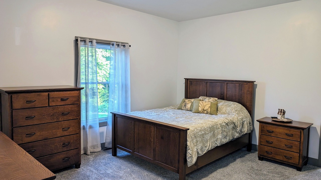 Photo of Bedroom in Shipshewana