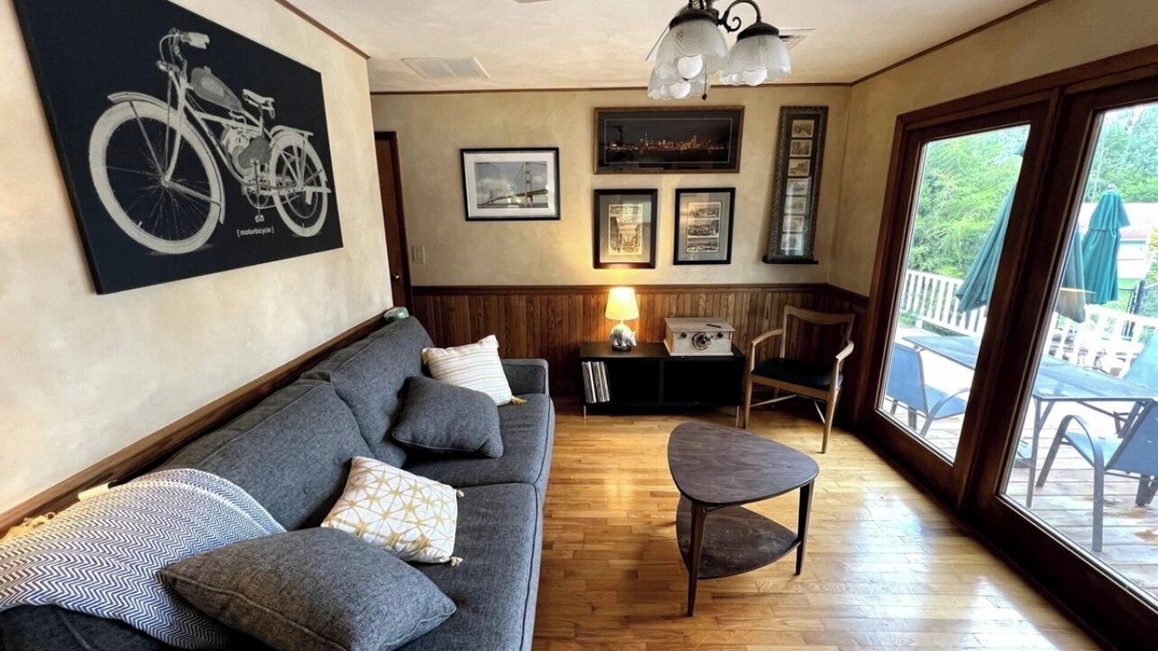 Photo of Livingroom in Baroda